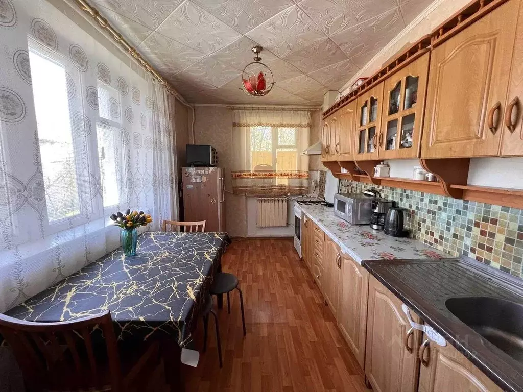 Дом в Крым, Бахчисарайский район, с. Железнодорожное ул. Подгорная, 15 ... - Фото 0