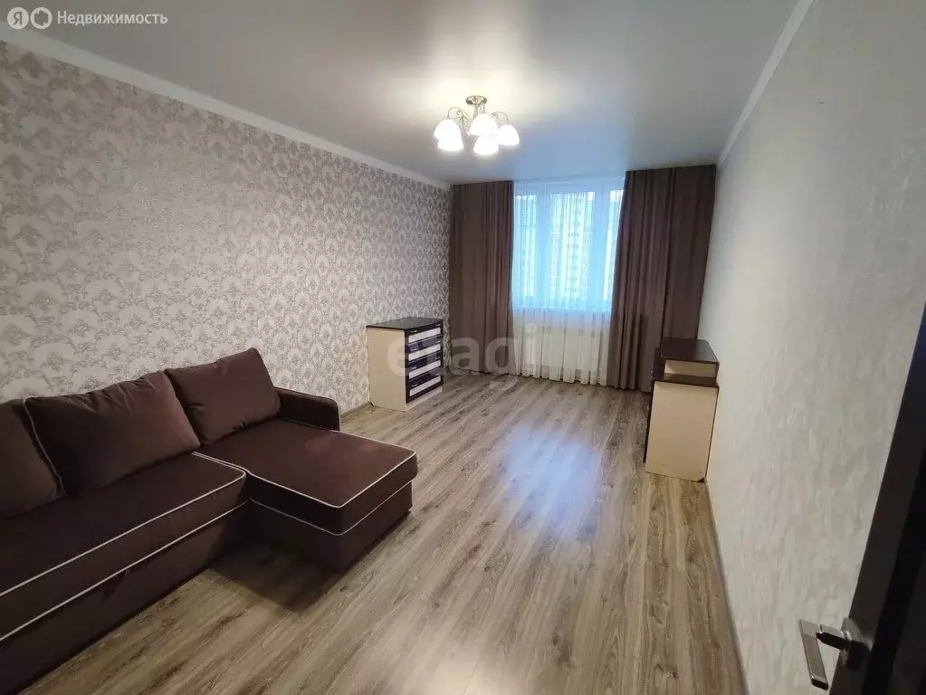 1-комнатная квартира: Калининград, Флотская улица, 9 (45.6 м) - Фото 1