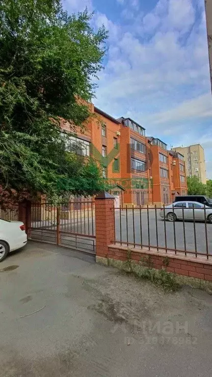 3-к кв. Оренбургская область, Орск Новый город мкр, ул. Краматорская, ... - Фото 1