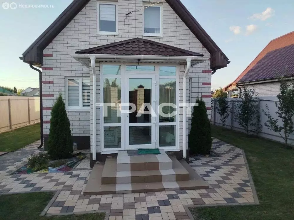 Дом в село Новая Усмань, Пролетарская улица (100 м) - Фото 2