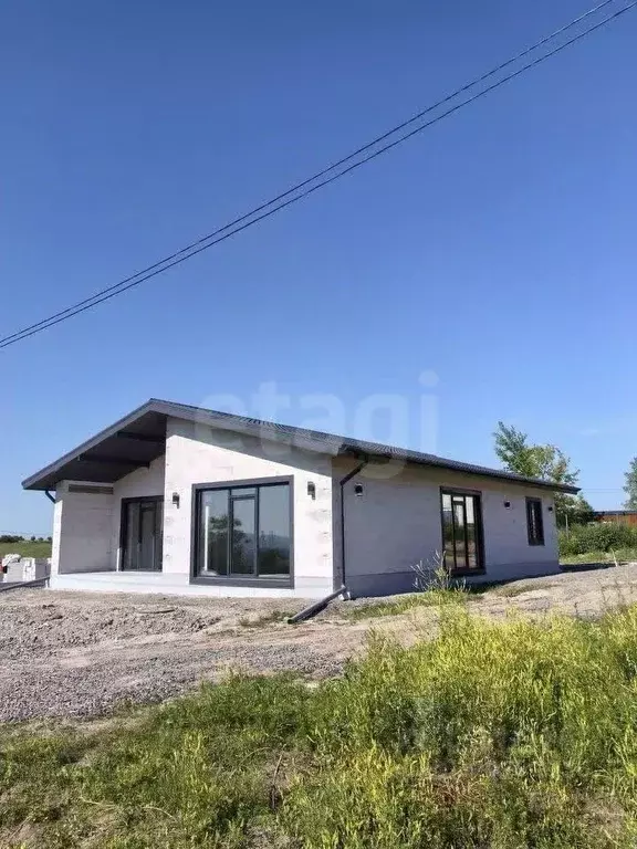 Дом в Красноярский край, Красноярск Жемчужная ул., 4 (150 м) - Фото 1