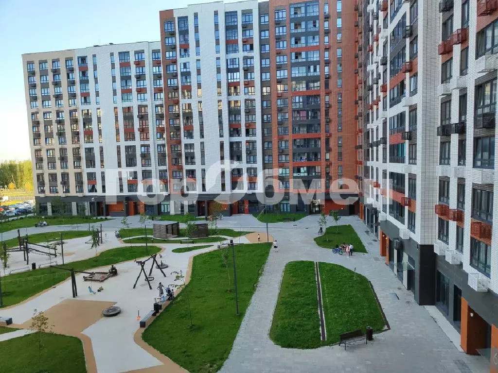 Продается 3-комнатная квартира - Фото 1