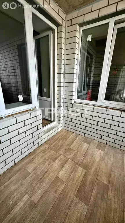 1-комнатная квартира: Воронеж, Олимпийский бульвар, 12 (36 м) - Фото 0