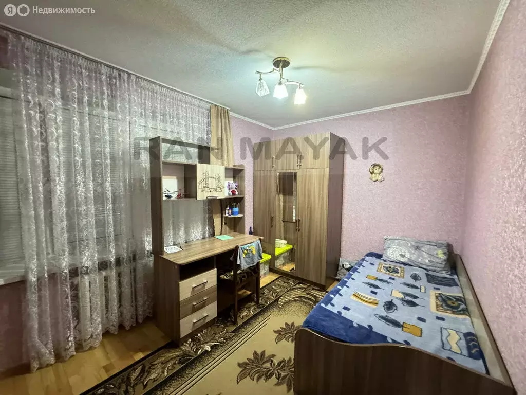 4-комнатная квартира: Майкоп, улица 12 Марта, 142 (72.9 м) - Фото 1