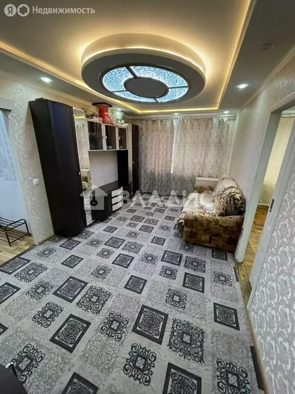 3-комнатная квартира: Санкт-Петербург, улица Ленсовета, 53 (54 м) - Фото 0