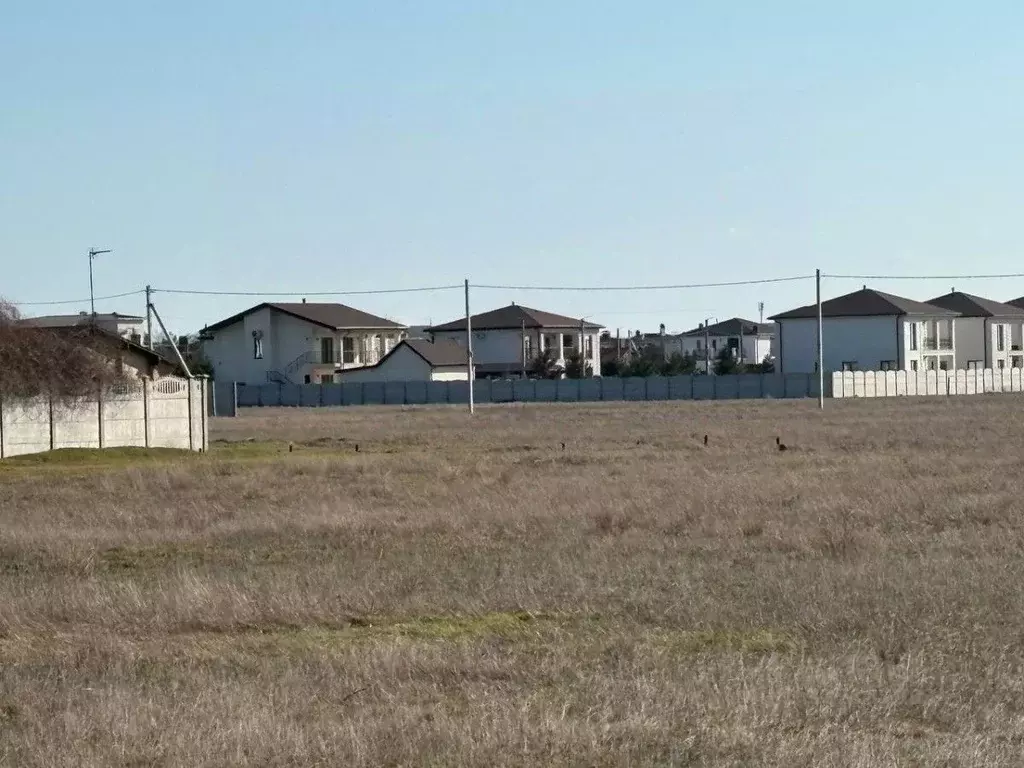 Участок в Крым, Сакский район, с. Уютное ул. Садовая (40.0 сот.) - Фото 2