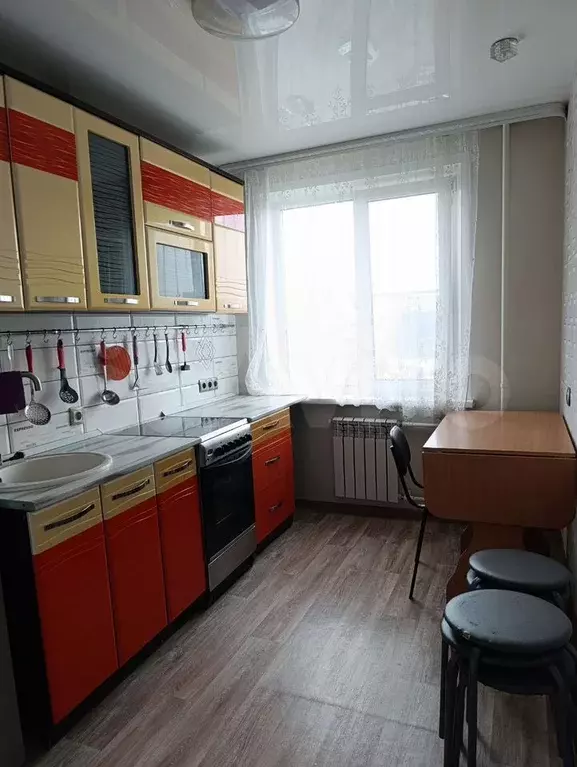 4-к. квартира, 70 м, 7/10 эт. - Фото 0