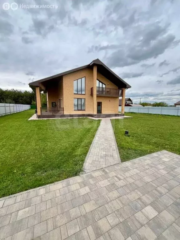 Дом в деревня Ямны, Счастливая улица (212 м) - Фото 1