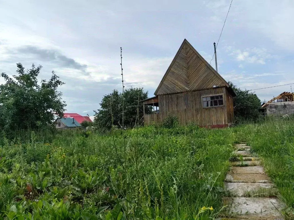 Дом в Башкортостан, Иглинский район, Акбердинский сельсовет, с. ... - Фото 0