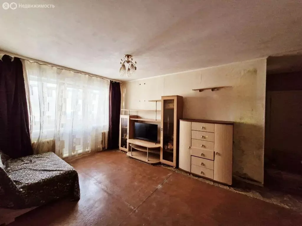 3-комнатная квартира: посёлок Катунино, улица Катунина, 4 (57 м) - Фото 0