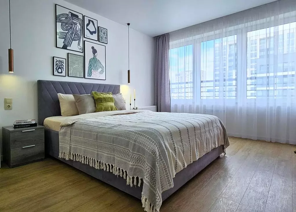 1-к кв. Тюменская область, Тюмень ул. 50 лет Октября, 57Бк1 (45.0 м) - Фото 1