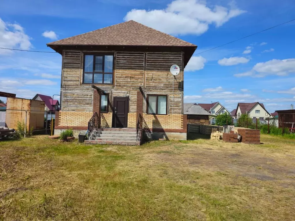 Дом в Омская область, Калачинск пер. Солнечный, 14 (132 м) - Фото 1