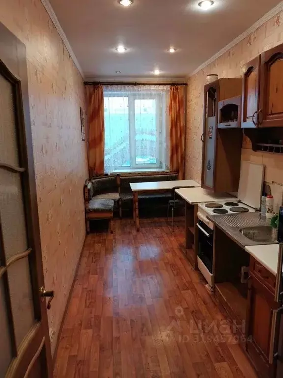 2-к кв. Красноярский край, Норильск Комсомольская ул., 4 (66.4 м) - Фото 0