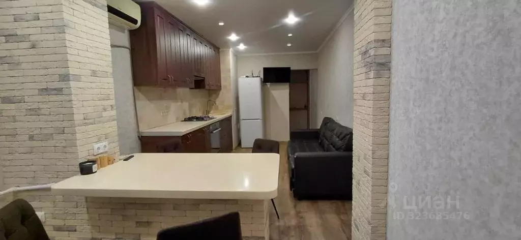 2-к кв. Ростовская область, Батайск ул. Северный Массив, 15 (56.0 м) - Фото 2