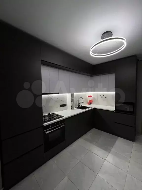 3-к. квартира, 75 м, 2/9 эт. - Фото 0