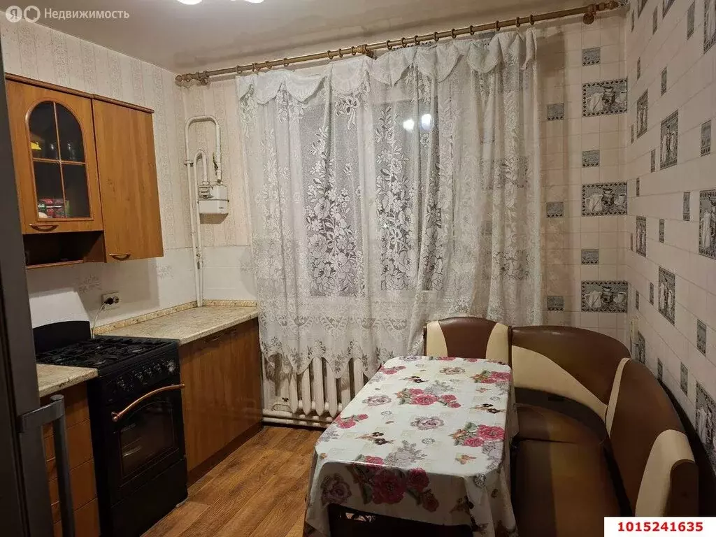 3-комнатная квартира: посёлок городского типа Энем, переулок Фрунзе, ... - Фото 2