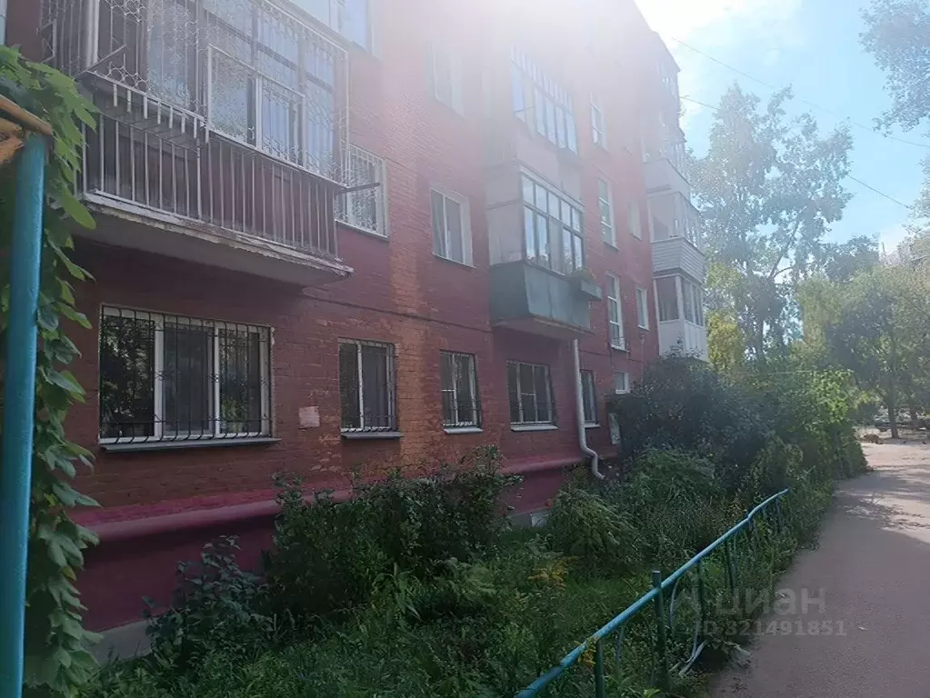 2-к кв. Омская область, Омск ул. Всеволода Иванова, 12 (41.0 м) - Фото 1