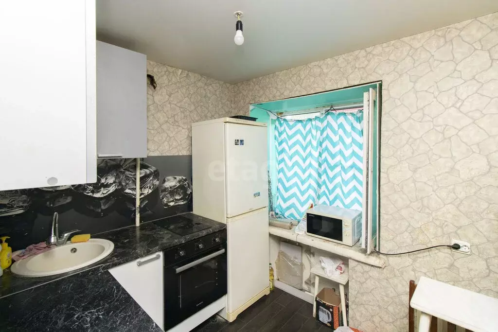 1-комнатная квартира: Тюмень, улица Мельникайте, 99 (29 м) - Фото 0
