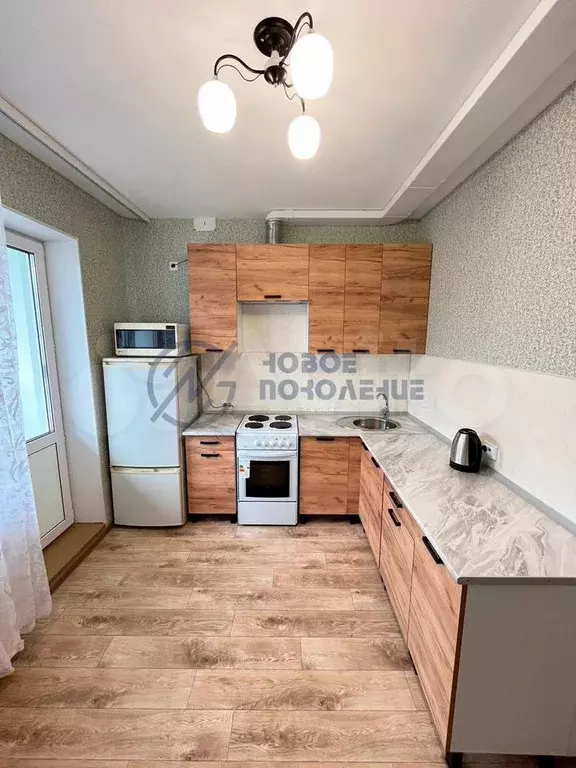 1-к. квартира, 37,2 м, 4/10 эт. - Фото 0