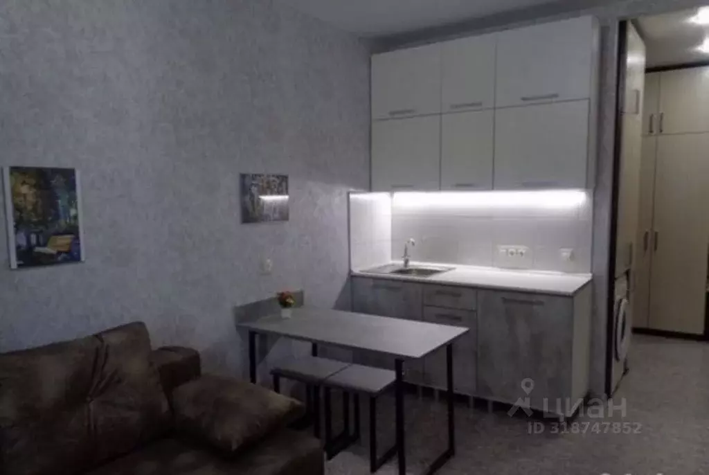 Студия Красноярский край, Красноярск Свердловская ул., 6И (18.0 м) - Фото 1