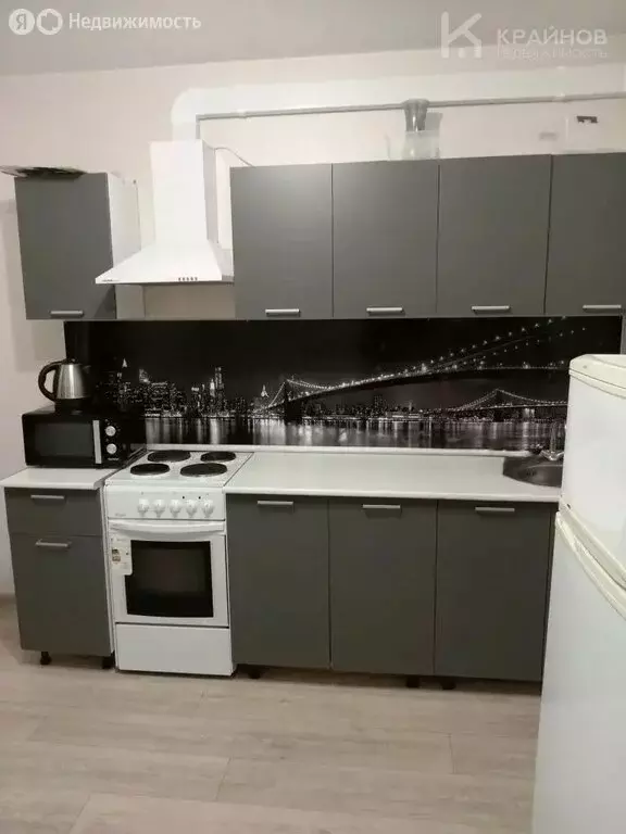 2-комнатная квартира: Воронеж, улица Адмирала Чурсина, 18 (62 м) - Фото 1