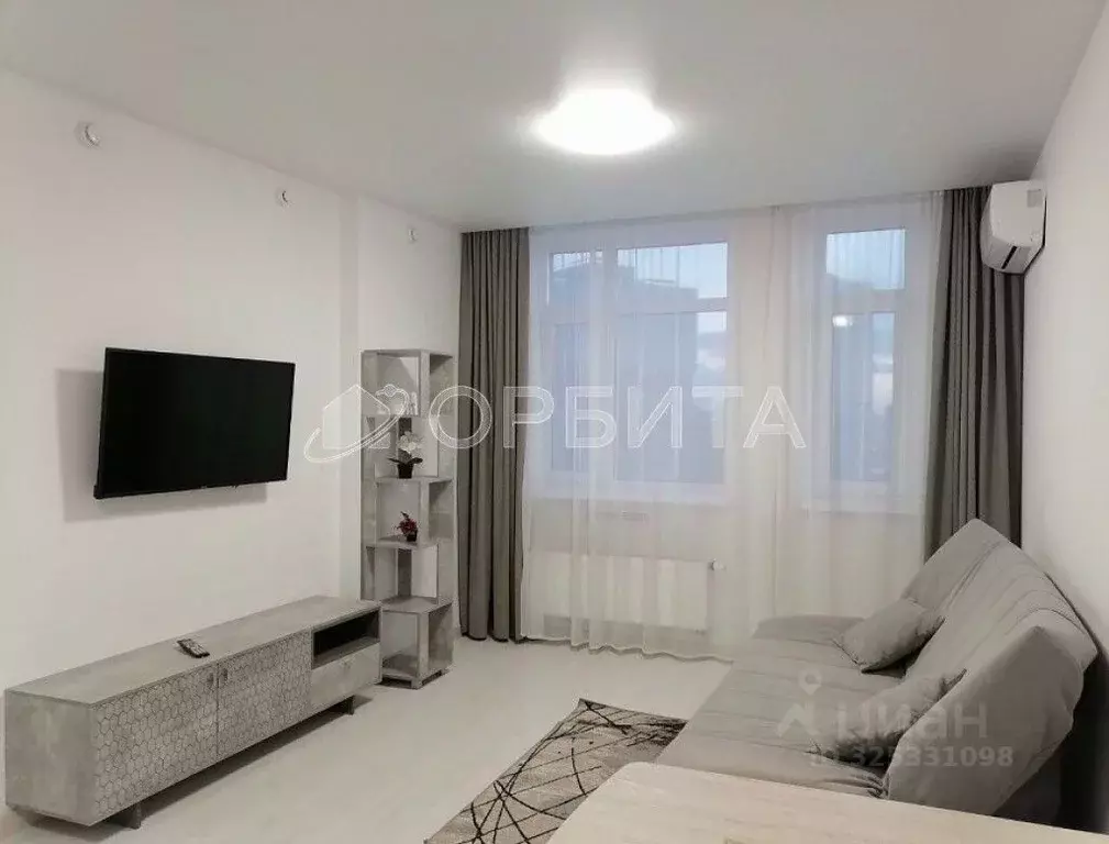 1-к кв. Тюменская область, Тюмень ул. Алматинская, 6 (40.2 м) - Фото 0