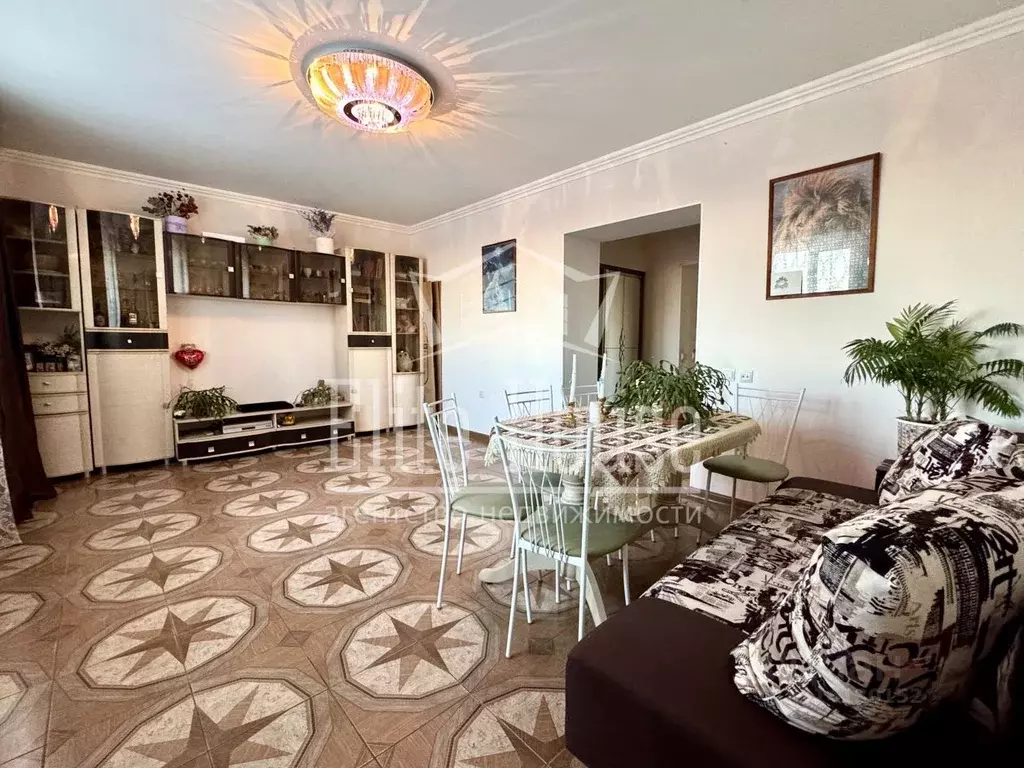 3-к кв. Калужская область, Калуга ул. Георгия Димитрова, 24 (93.1 м) - Фото 0
