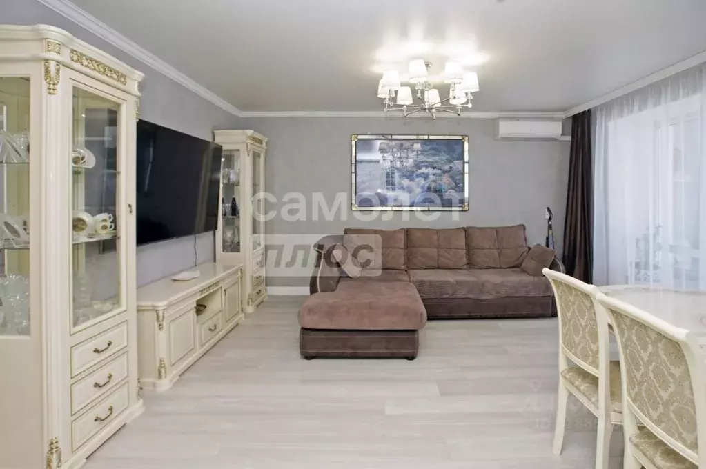 3-к кв. Омская область, Омск ул. Герцена, 250 (62.0 м) - Фото 1