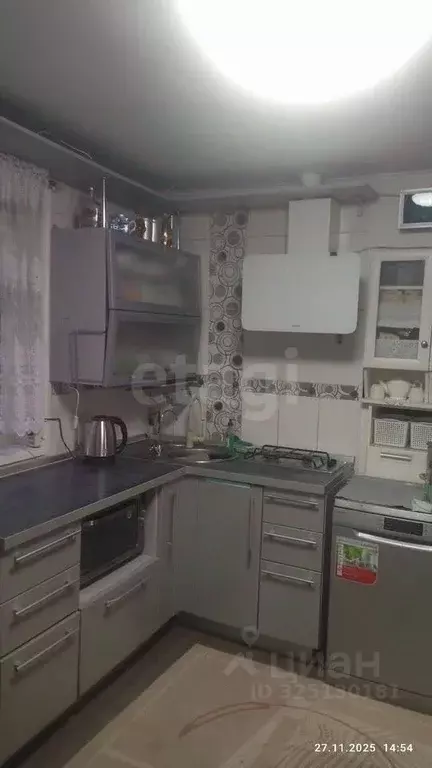 Дом в Тюменская область, Тюмень Большая Заречная ул. (98 м) - Фото 1