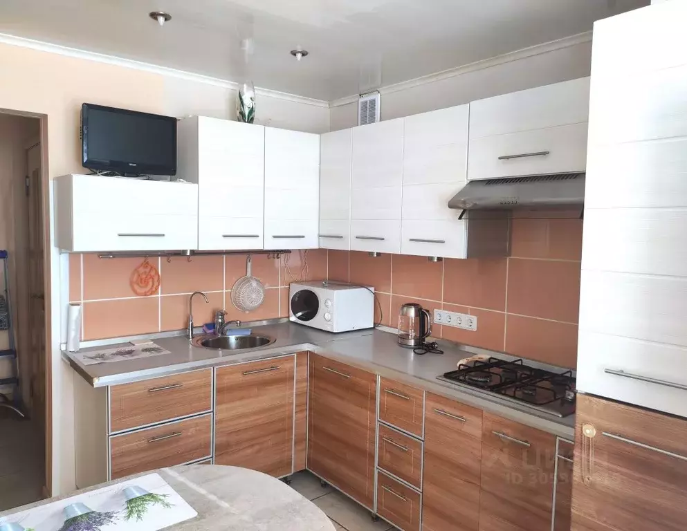 1-к кв. Санкт-Петербург ул. Пограничника Гарькавого, 36К2 (33.4 м) - Фото 0