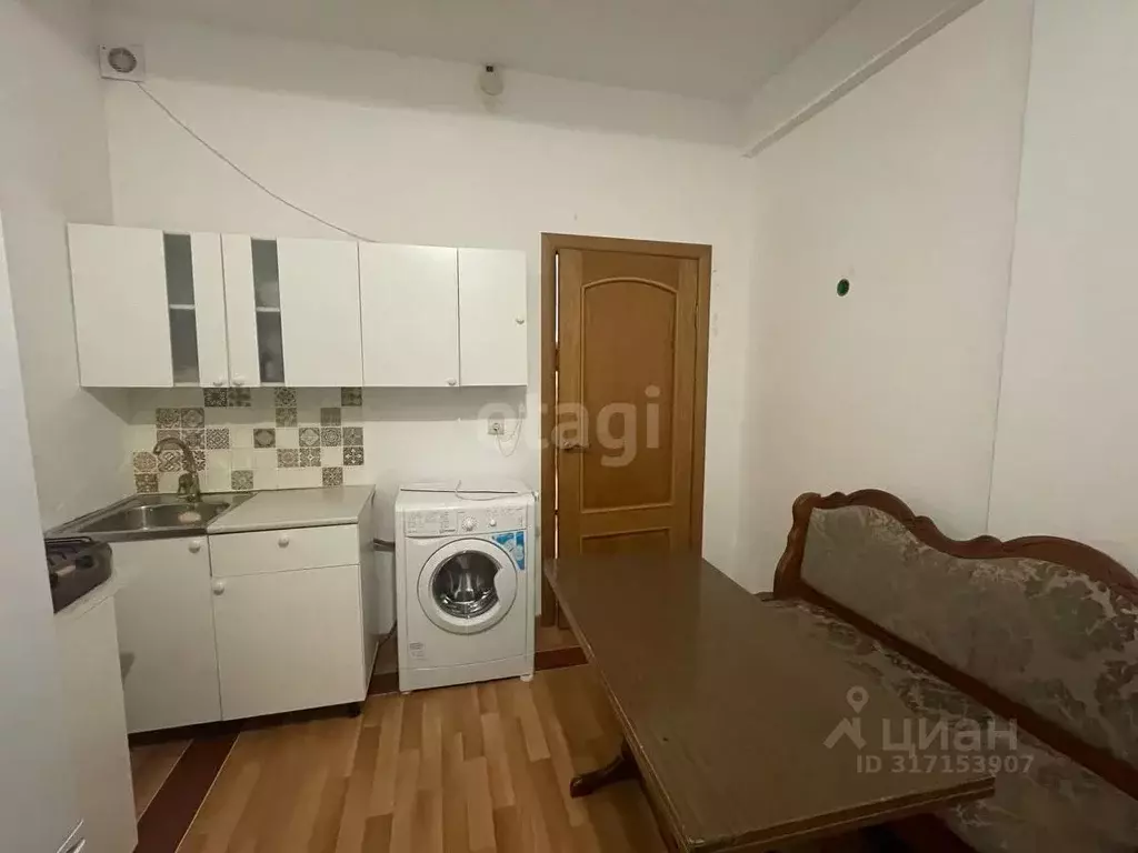 2-к кв. Дагестан, Махачкала ул. Абдуллы Гаджиева, 12Ж (47.0 м) - Фото 0