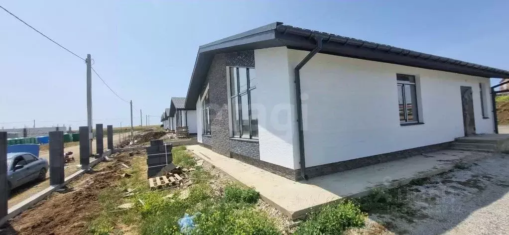 Дом в Крым, Феодосия Колос СПК, ул. Береговая (127 м) - Фото 1