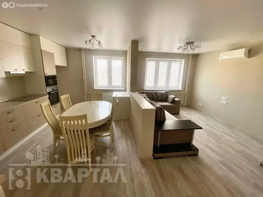 3-комнатная квартира: Новороссийск, проспект Ленина, 52 (74 м) - Фото 1