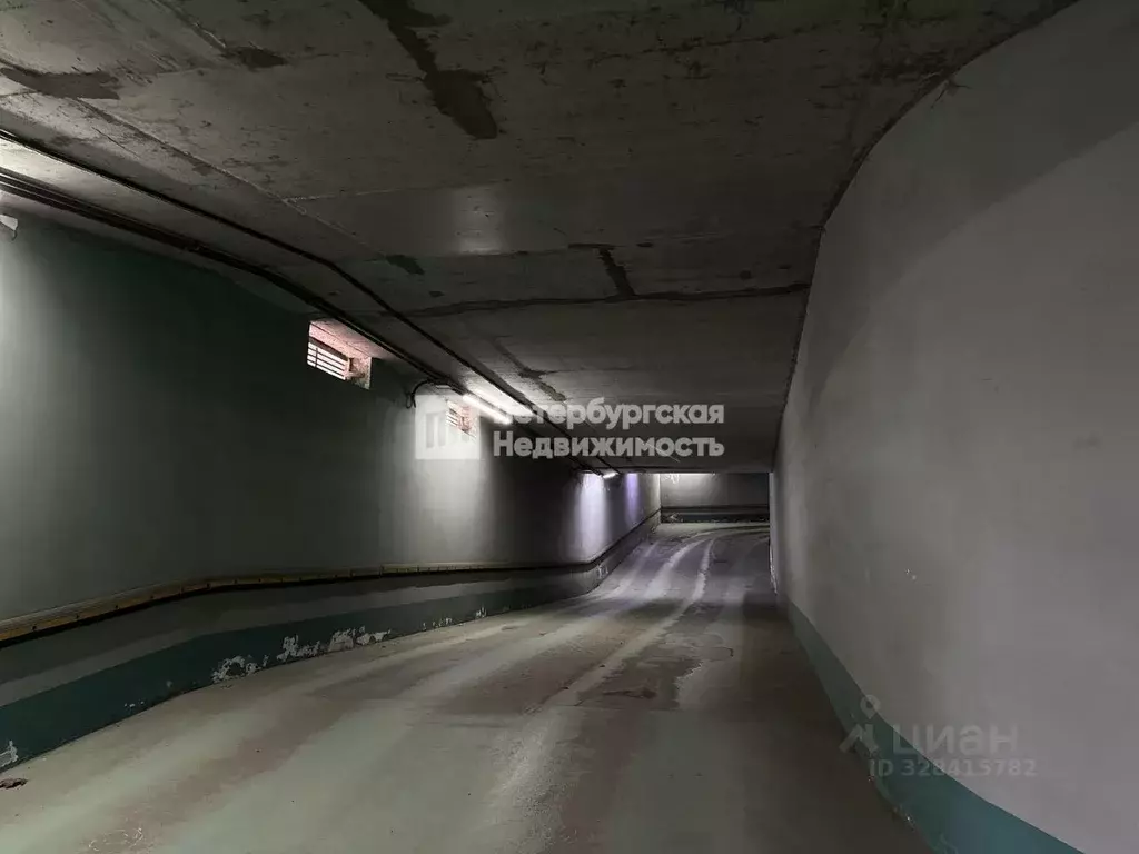Гараж в Санкт-Петербург Выборгское ш., 112 (20 м) - Фото 2