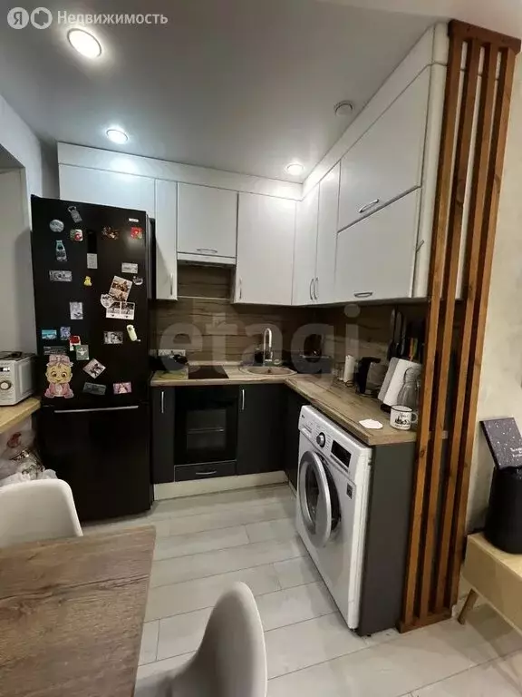 2-комнатная квартира: Ялуторовск, Советская улица, 6 (42.6 м) - Фото 2