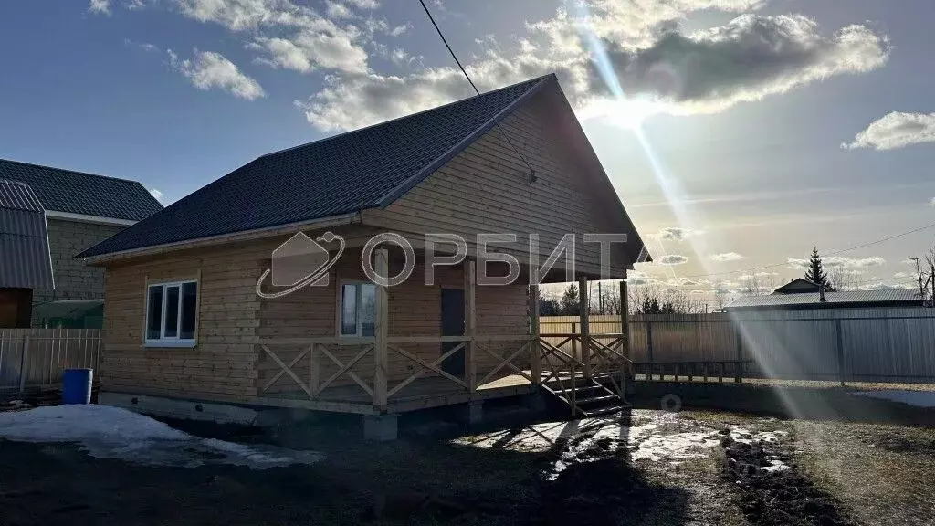 Дом в Тюменская область, Тюмень Садовое товарищество Липовый остров, ... - Фото 0
