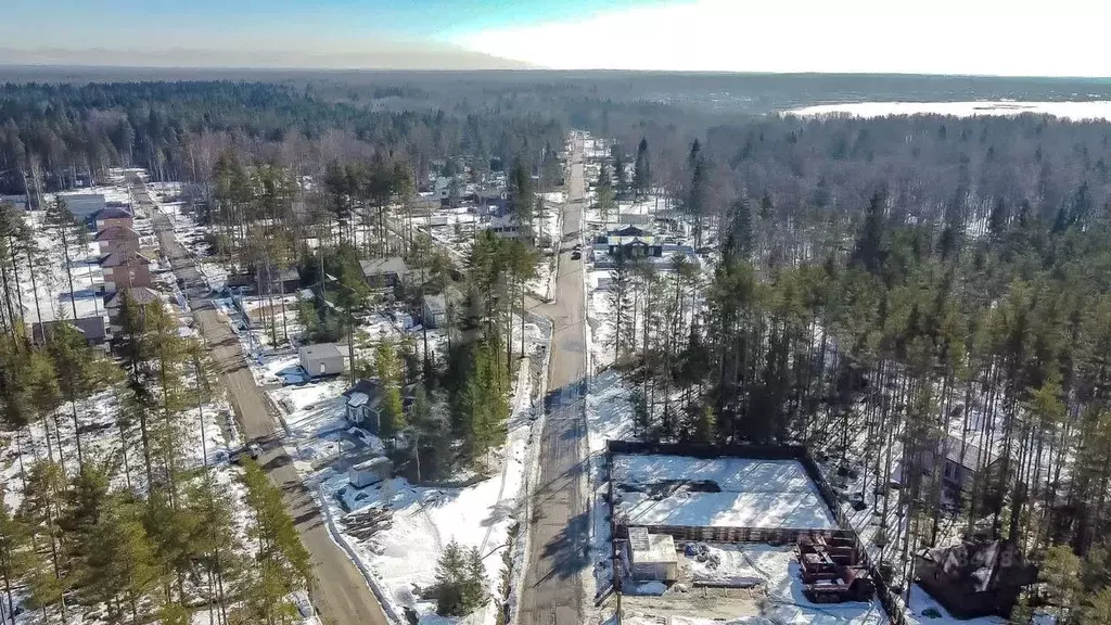 Участок в Ленинградская область, Всеволожский район, Токсовское ... - Фото 0