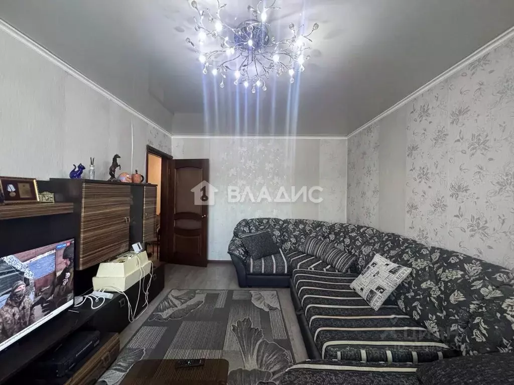 3-к кв. Иркутская область, Ангарск 7-й мкр, 14 (63.4 м) - Фото 1