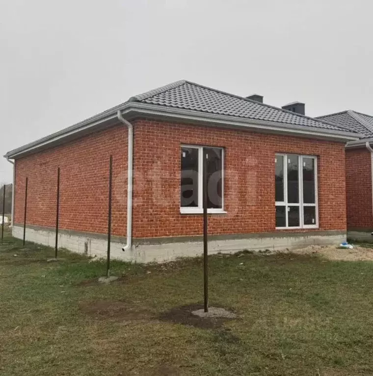 Дом в Ростовская область, Азовский район, Новоалександровка хут. ... - Фото 1