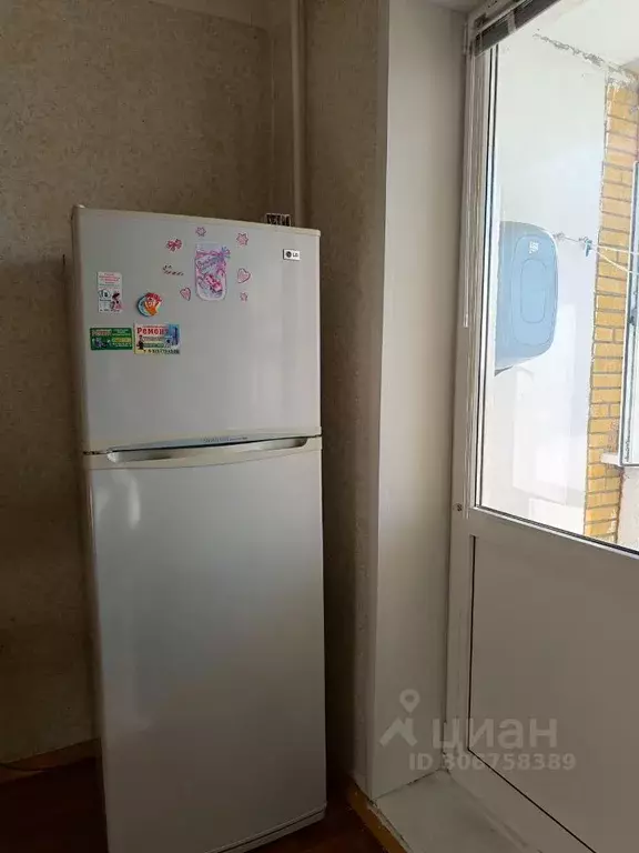 1-к кв. Курская область, Курск просп. Победы, 18 (42.0 м) - Фото 2