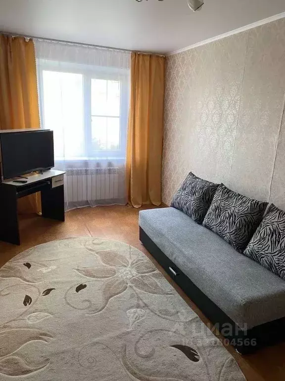 1-к кв. Белгородская область, Губкин ул. Дзержинского, 121 (40.0 м) - Фото 1