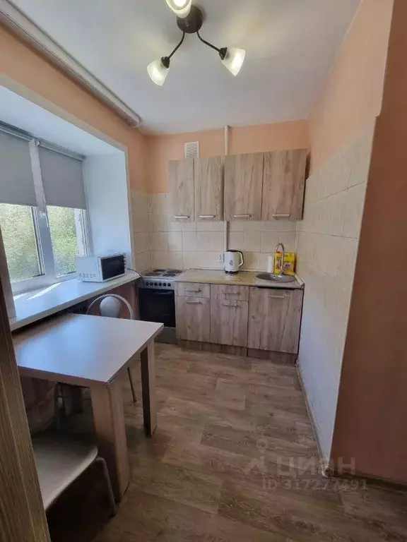 3-к кв. Иркутская область, Иркутск Советская ул., 127А (60.0 м) - Фото 1