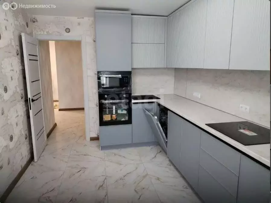 2-комнатная квартира: Томск, Киевская улица, 1 (68 м) - Фото 1