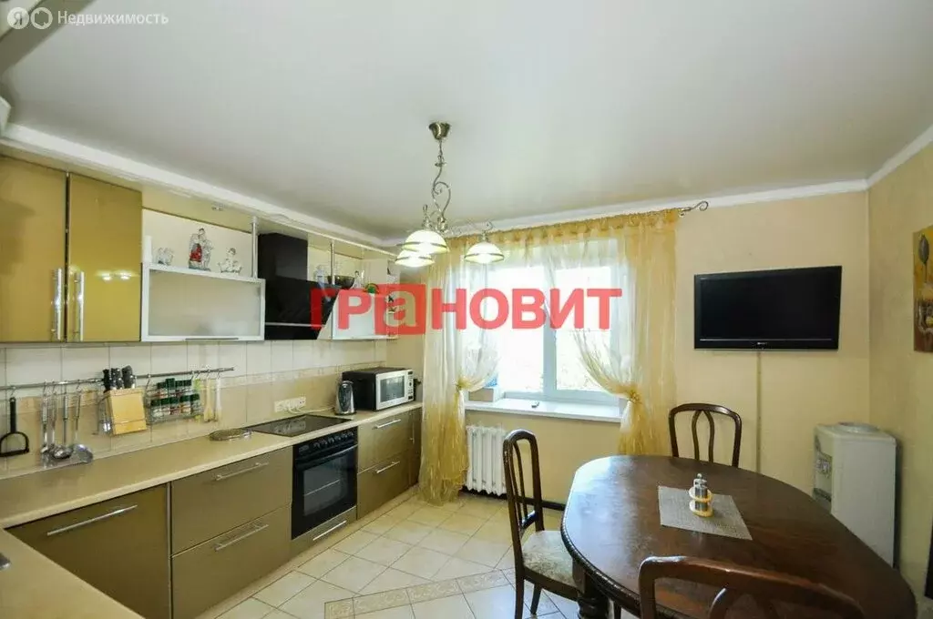 3-комнатная квартира: Новосибирск, улица Котовского, 10/1 (100.4 м) - Фото 0