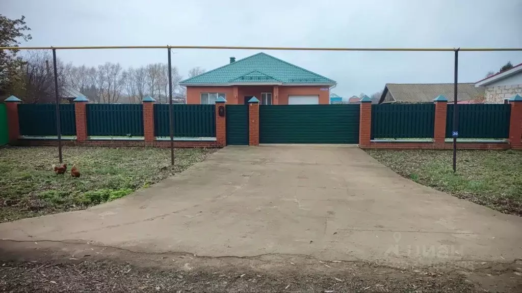 Коттедж в Татарстан, Тукаевский район, с. Калмаш ул. Гагарина (193 м) - Фото 1