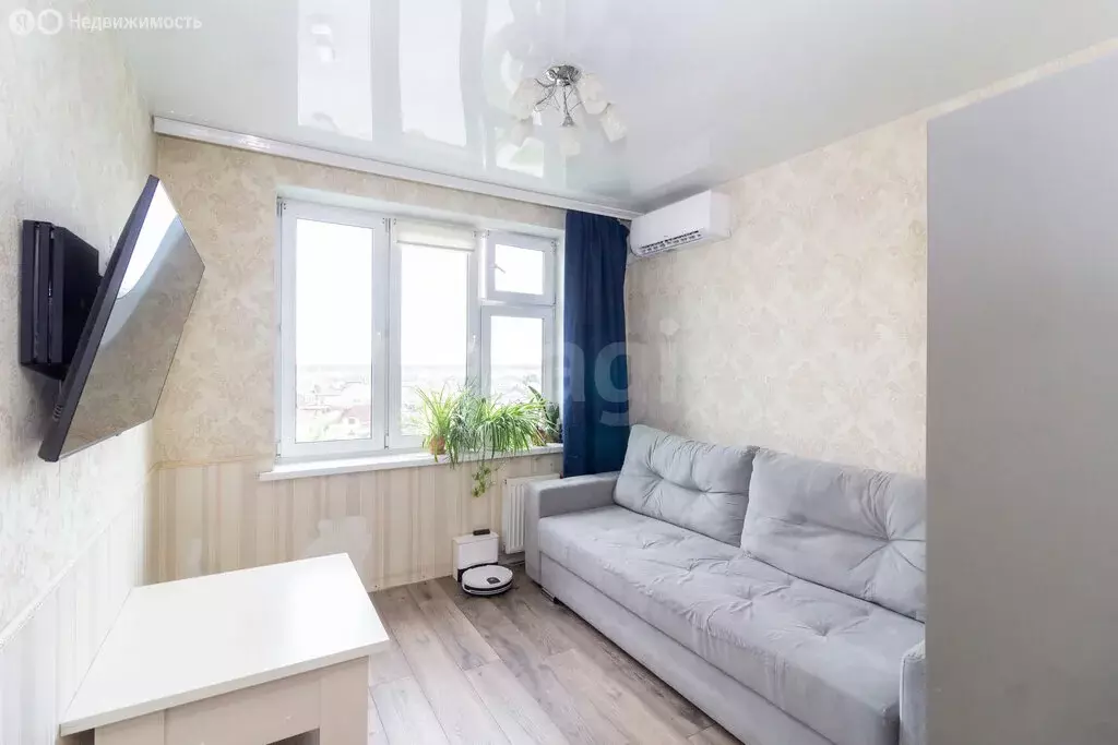 1-комнатная квартира: Тюмень, улица Александра Протозанова, 16 (37 м) - Фото 2