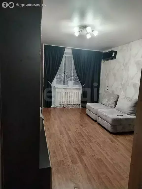 3-комнатная квартира: Воронеж, улица Танеева, 1 (52.1 м) - Фото 1