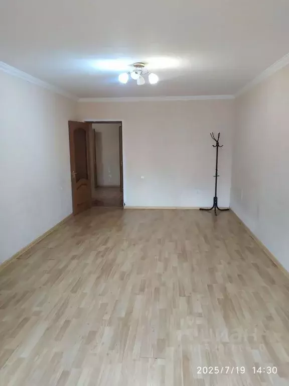 2-к кв. Северная Осетия, Владикавказ ул. Алихана Гагкаева, 5/4 (75.0 ... - Фото 1