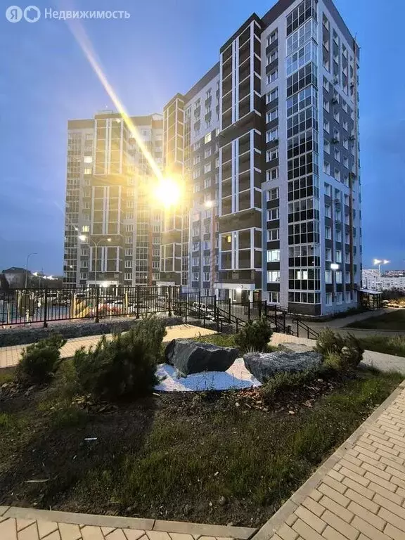 1-комнатная квартира: Чебоксары, Гражданская улица, 93 (40.6 м) - Фото 1