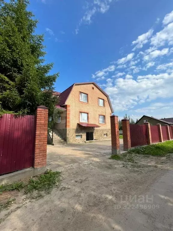 Дом в Вологодская область, д. Бурцево ул. Садовая, 6 (237 м) - Фото 1